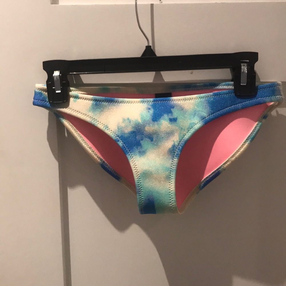 Blue tie dye triangl bikini bottoms